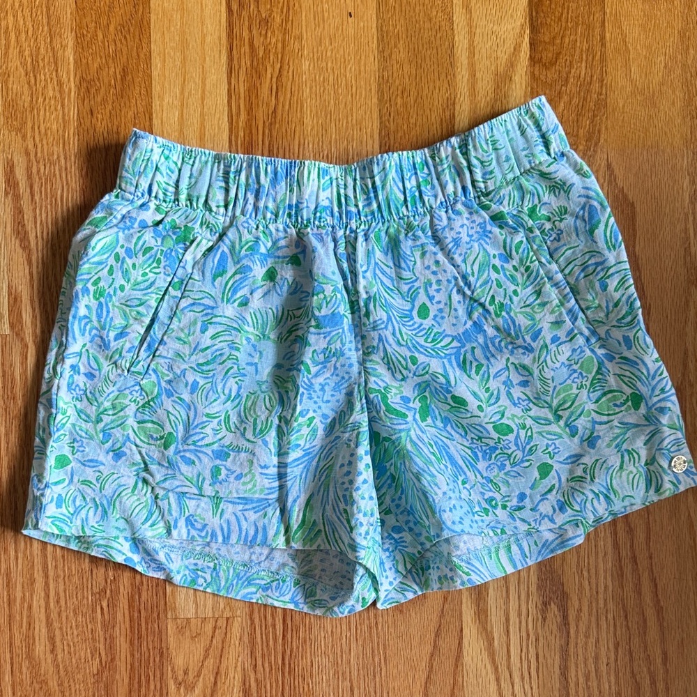Lilly Pulitzer Blue and Green Patterned Women Shorts